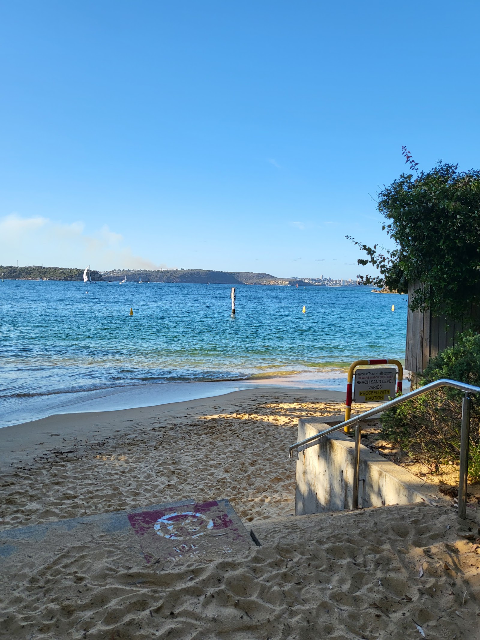 캠프 코브 비치