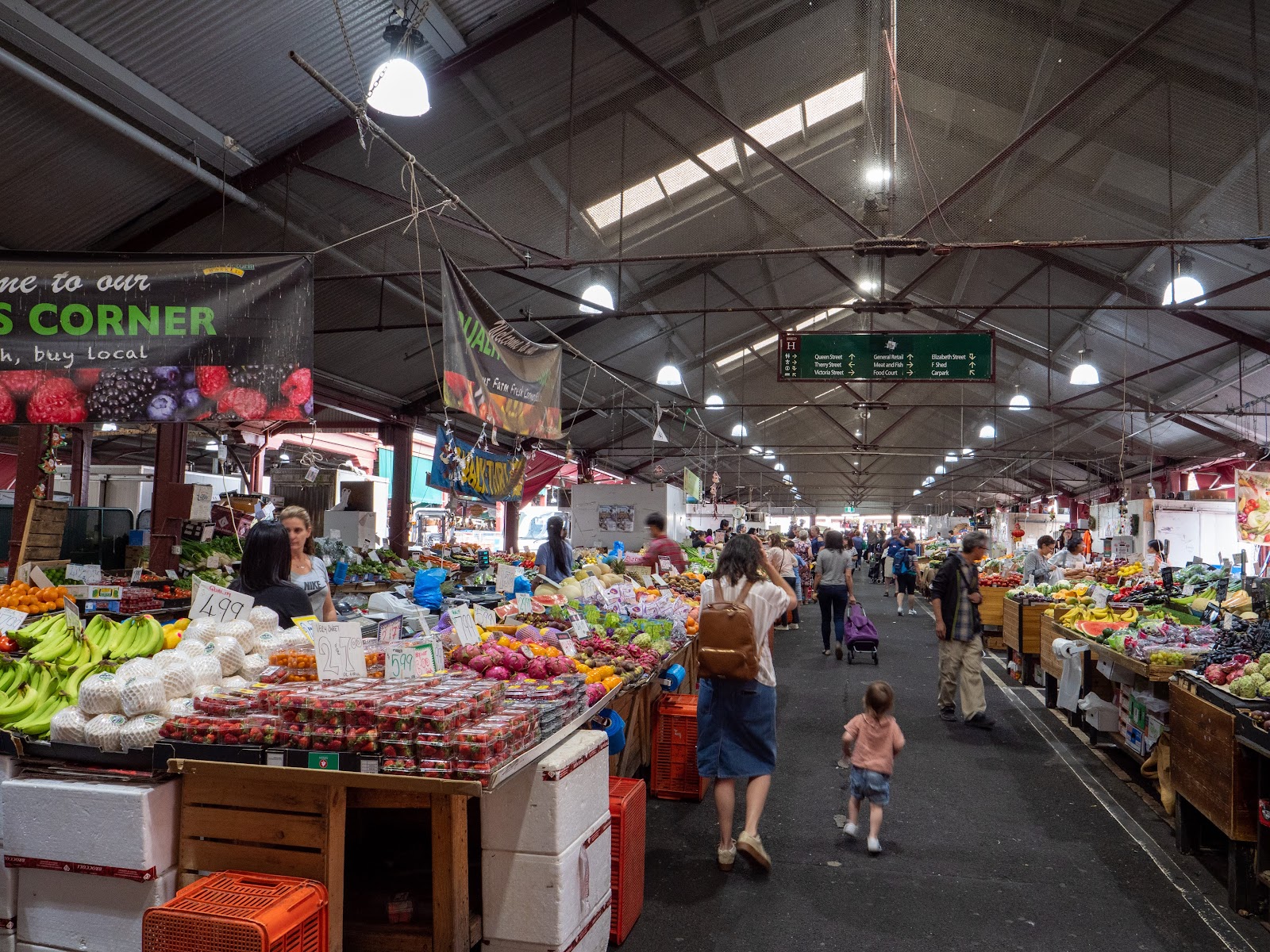 퀸빅 마켓 푸드홀