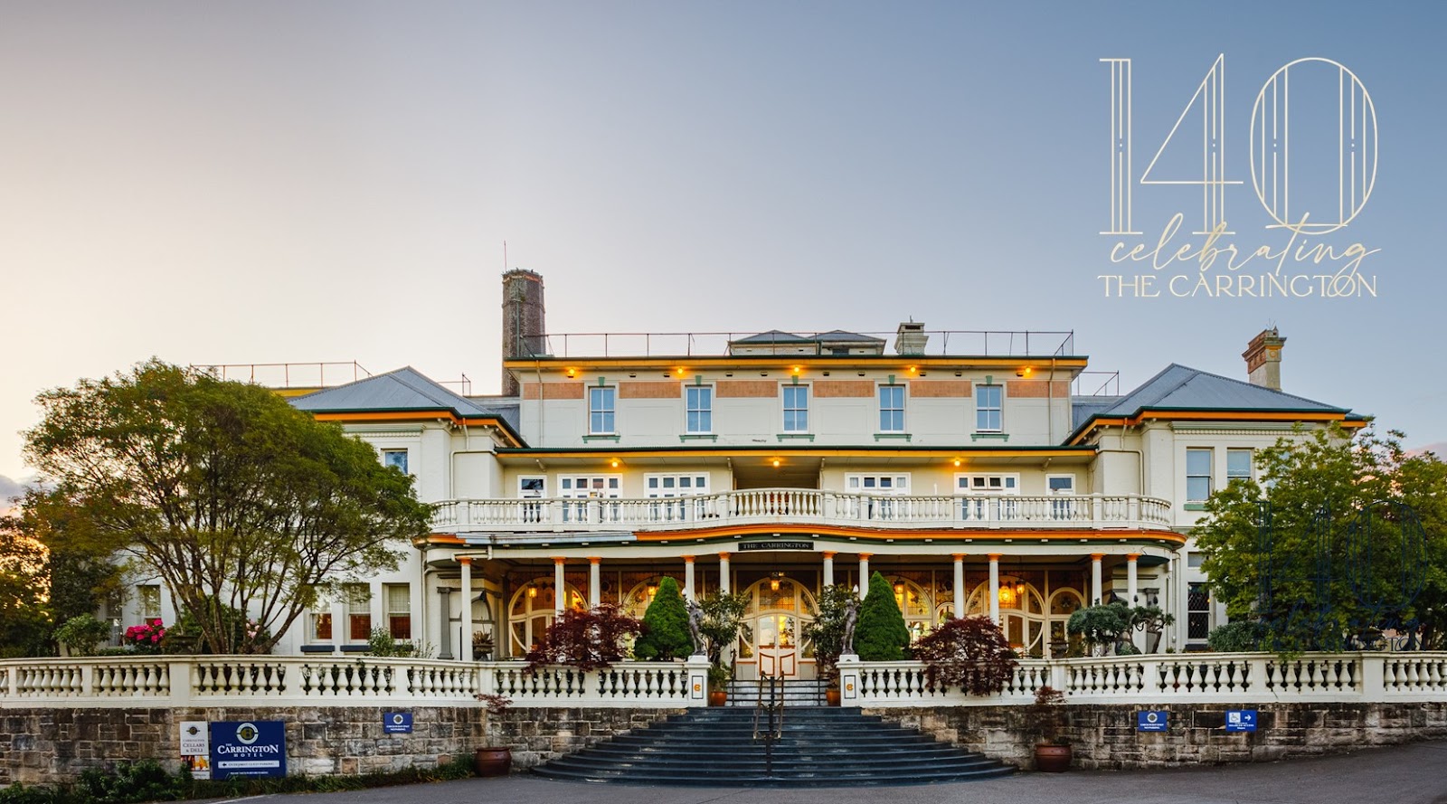 더 캐링턴 호텔