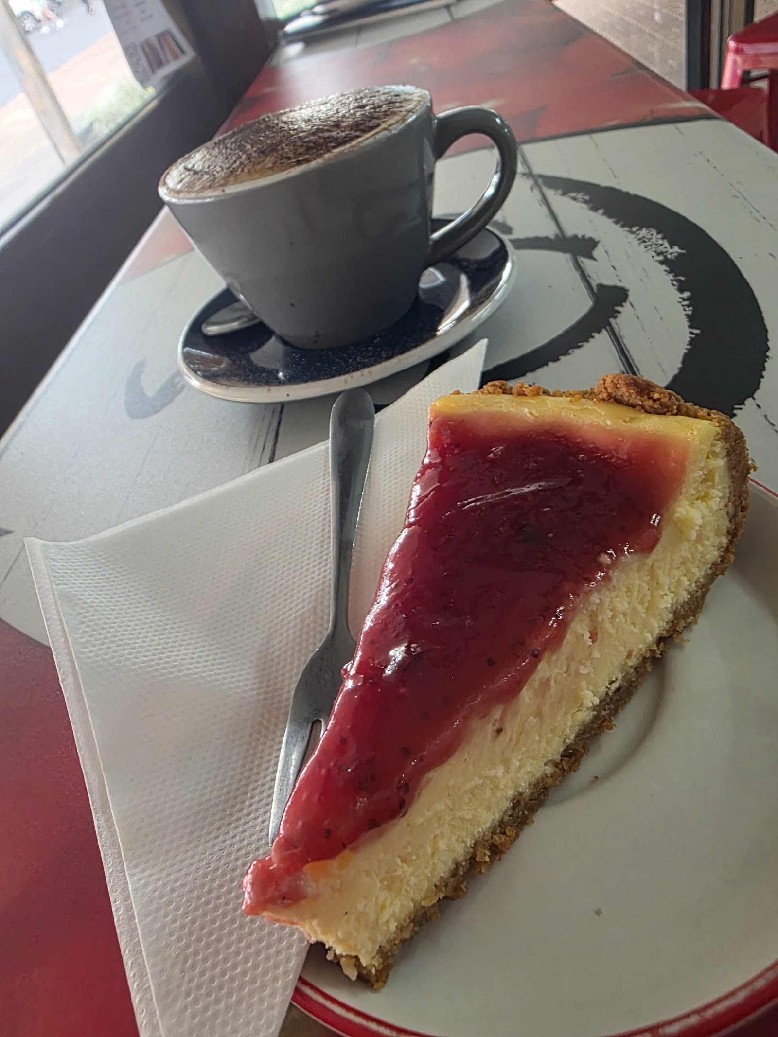 Dee-Licious Family Delicatessen