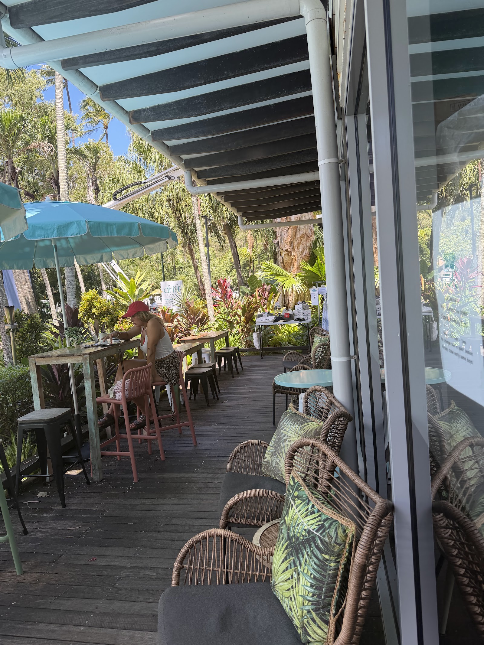 The Beach Hut Cafe & Juice Bar