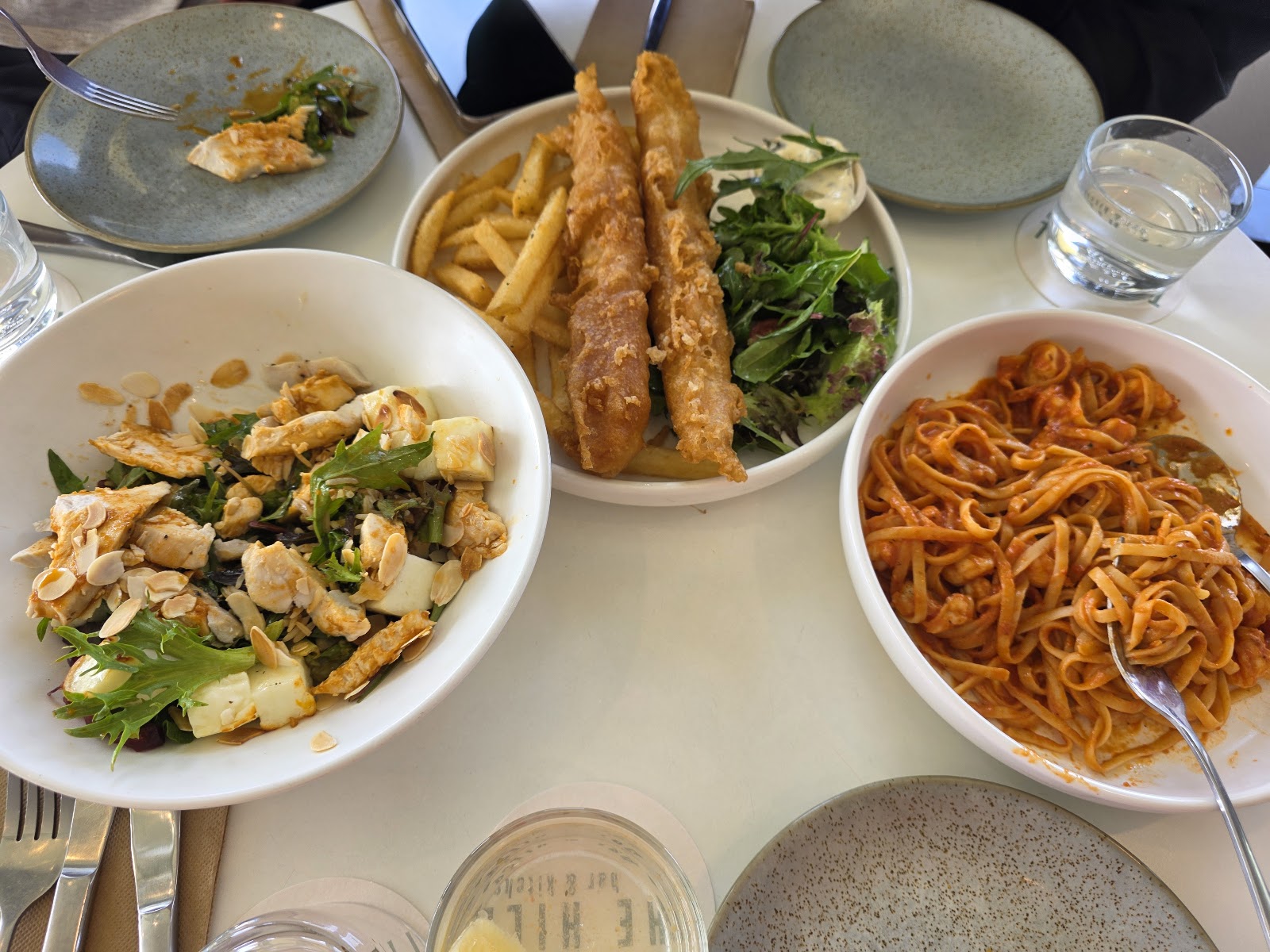 The Hill Bar & Kitchen